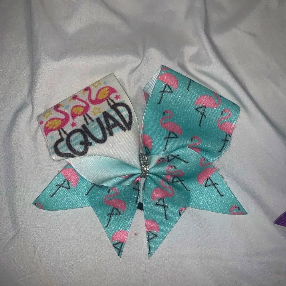 Cheer bow! (Never used)